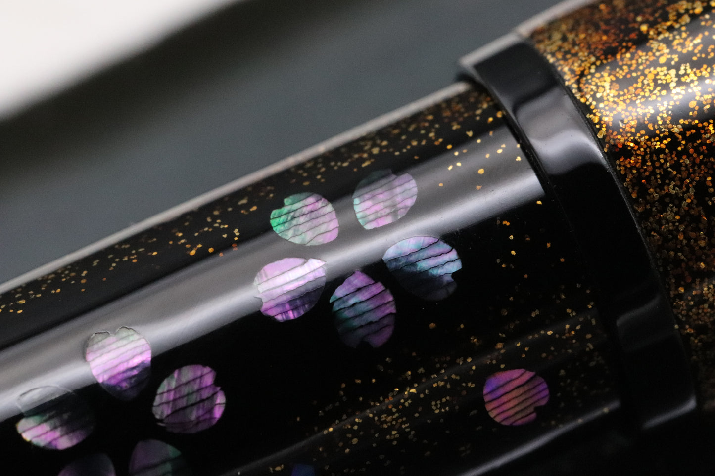 Namiki Yukari Yozakura Maki-e Raden Yumi Fountain Pen