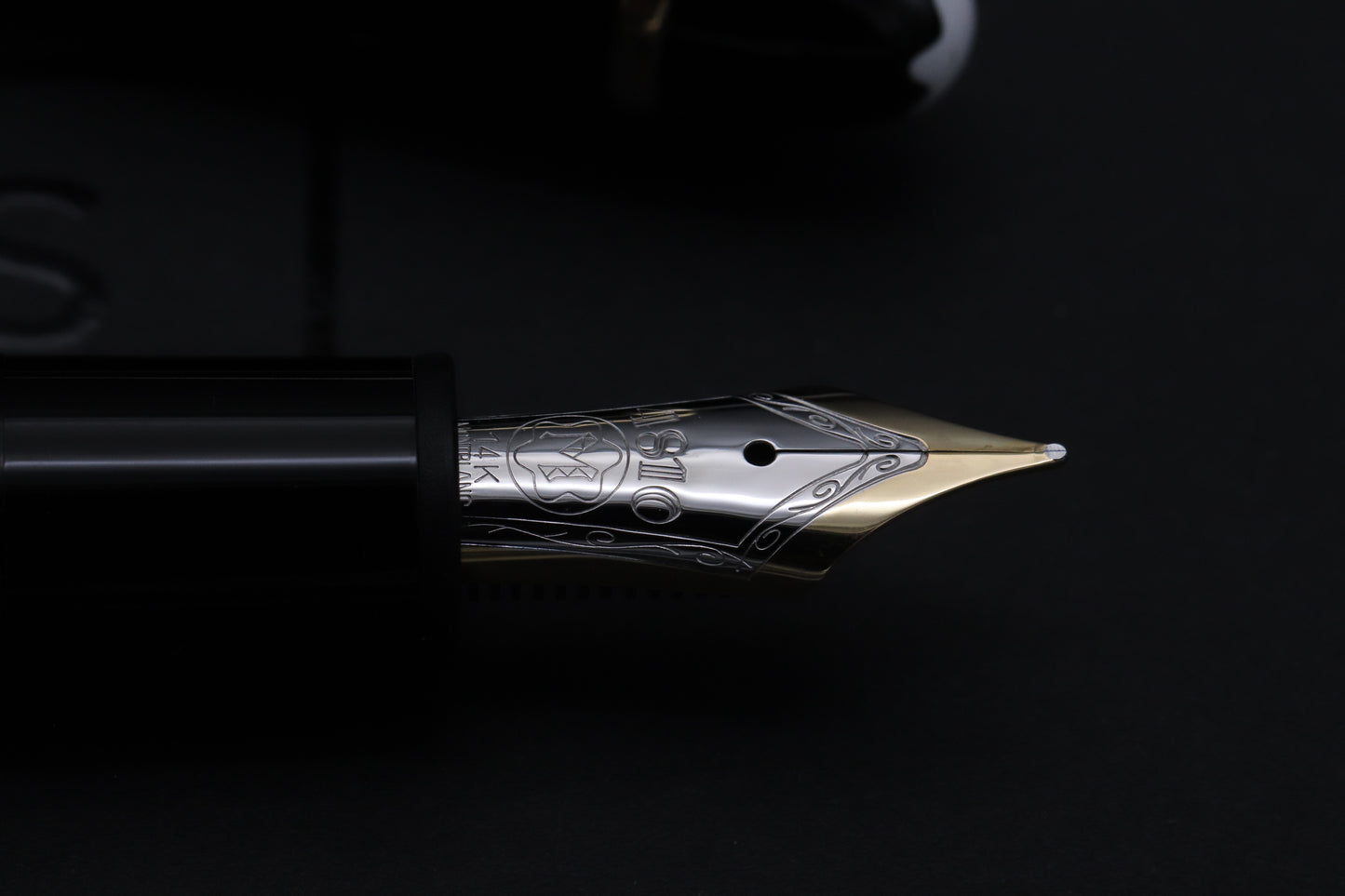 Montblanc Meisterstuck 146 LeGrand Gold Coated Fountain Pen