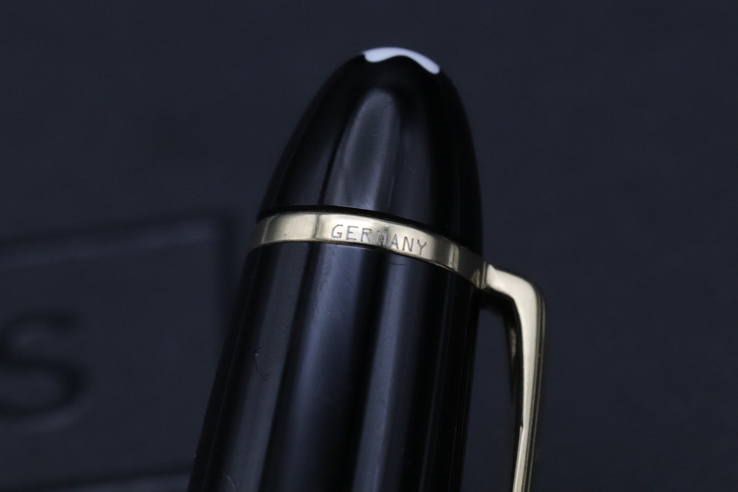Montblanc Meisterstuck 146 LeGrand Gold Coated Fountain Pen