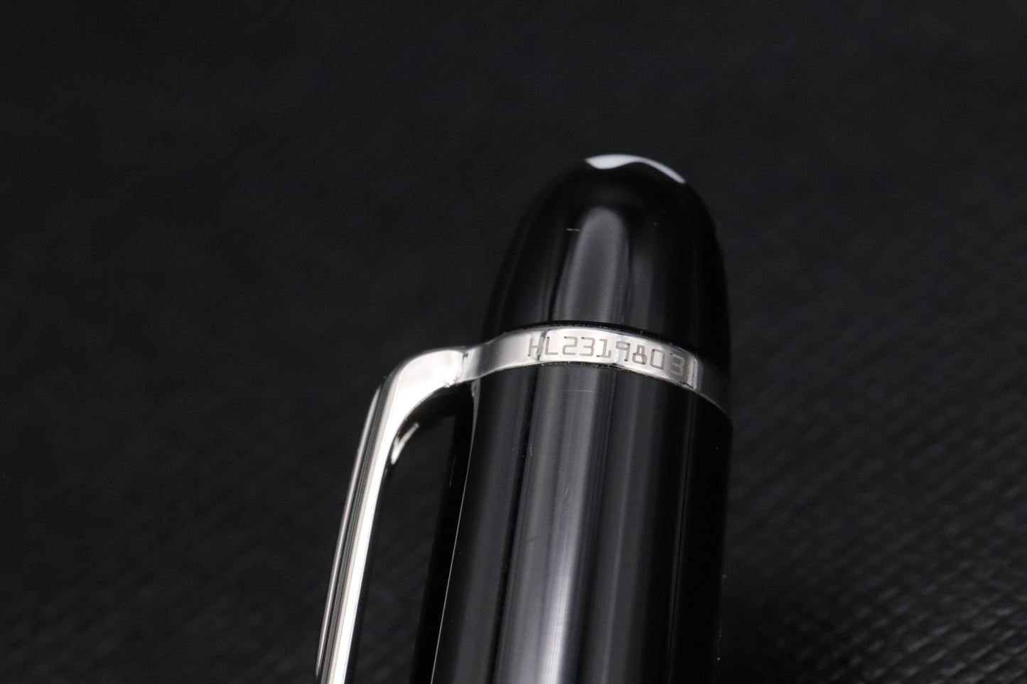 Montblanc Meisterstuck 145 Classique Platinum Coated Fountain Pen