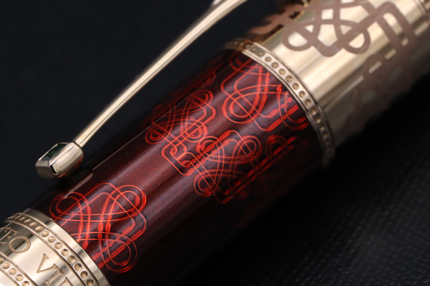Montblanc Patron of Art Elizabeth I 888 Fountain Pen
