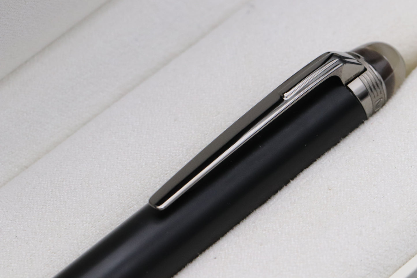 Montblanc Starwalker Ultra Black Doue Ballpoint Pen - UNUSED