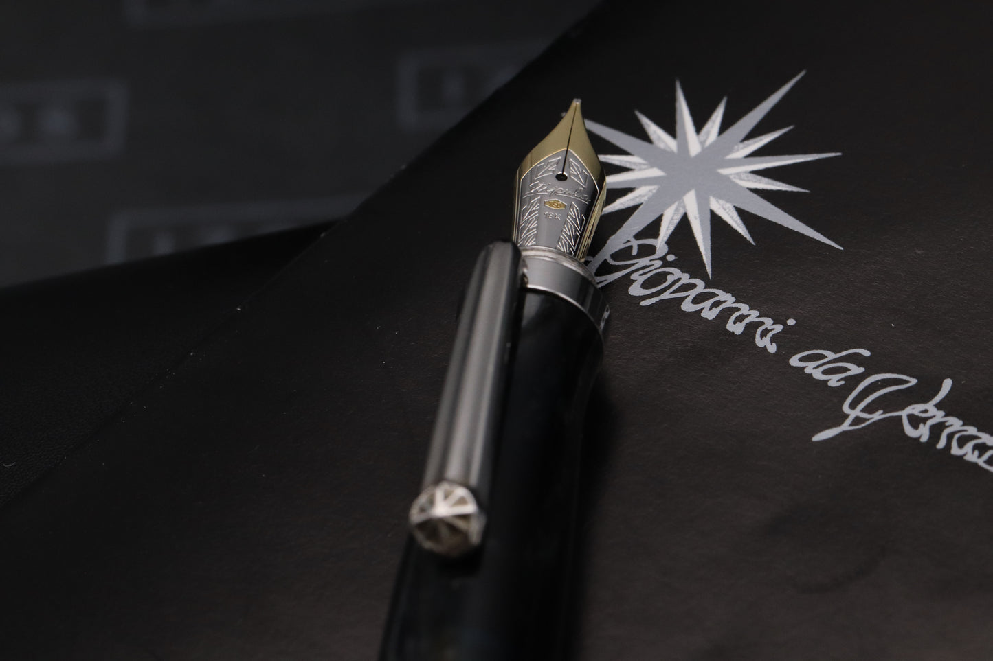 Stipula Giovanni da Verrazzano Celluloid Retractable Nib LE Fountain Pen - Stub