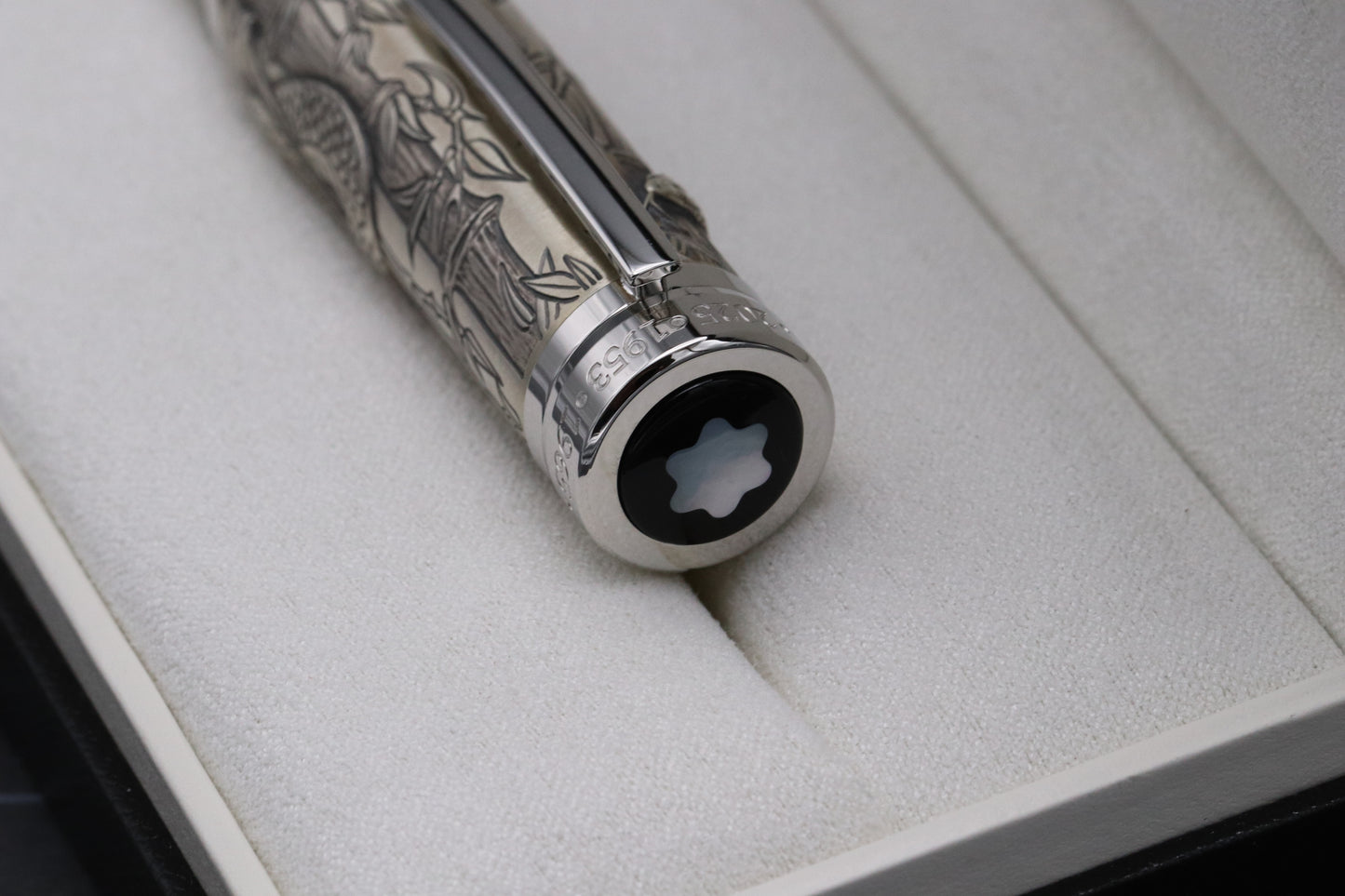 Montblanc Legend of Zodiacs The Snake LE512 Fountain Pen - BB Nib