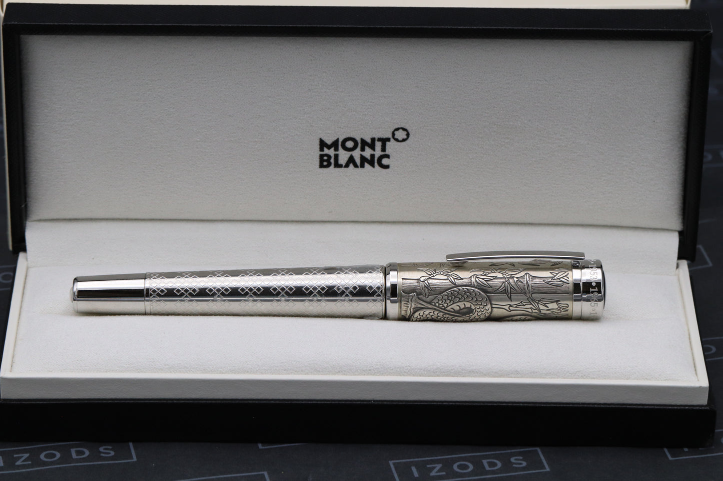 Montblanc Legend of Zodiacs The Snake LE512 Fountain Pen - BB Nib