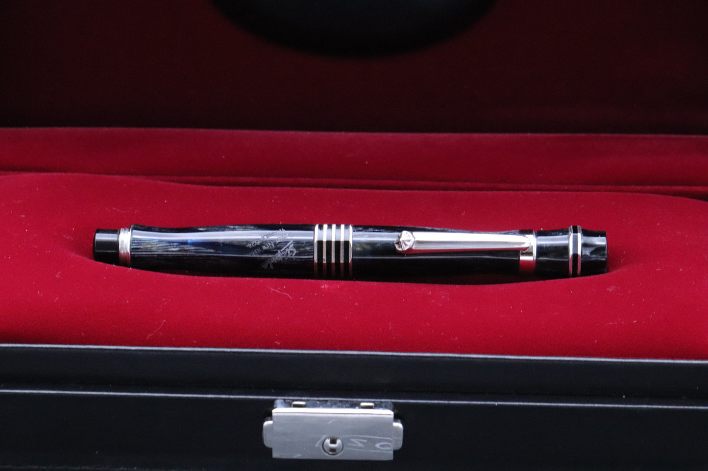 Stipula Giovanni da Verrazzano Celluloid Retractable Nib LE Fountain Pen - Stub