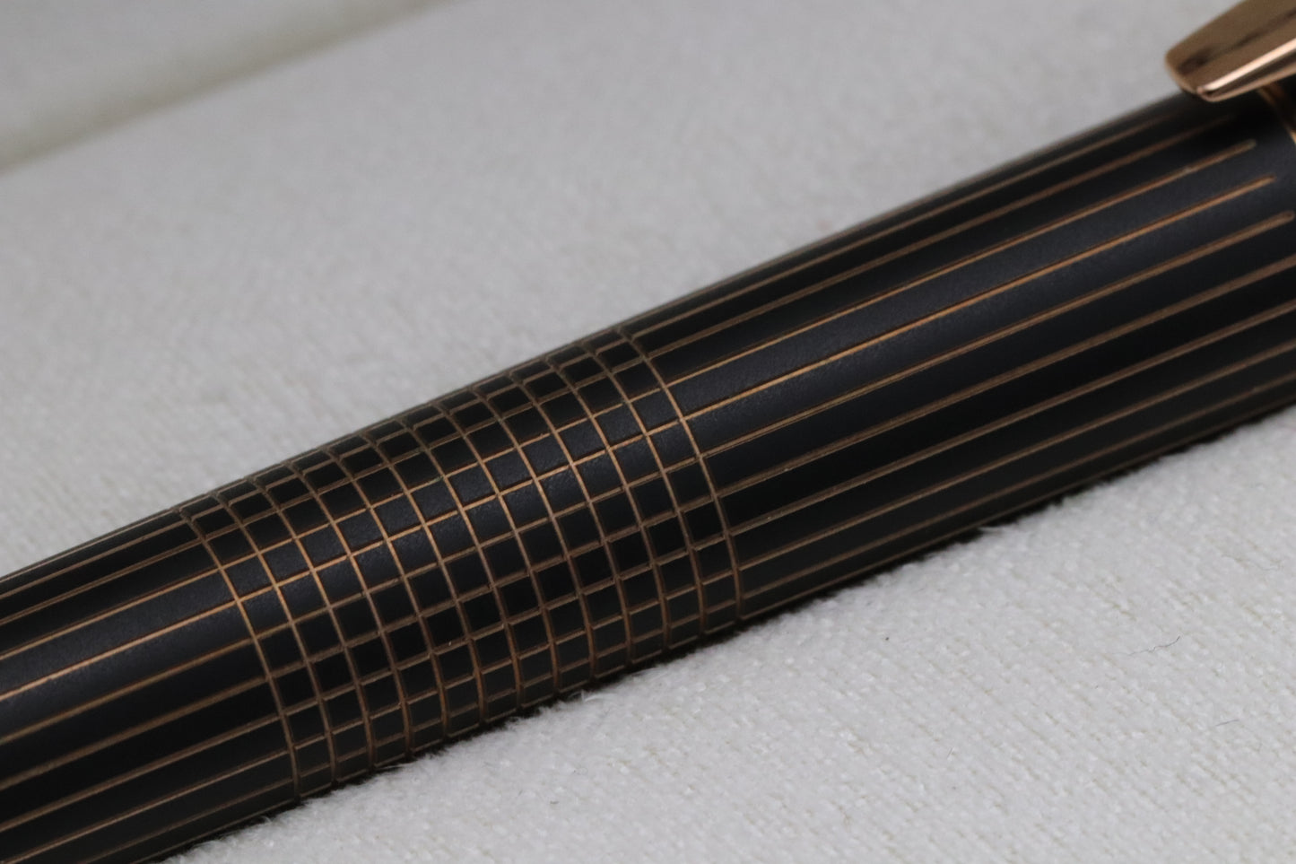 Montblanc Starwalker Red Gold Metal Rollerball / Fineliner Pen