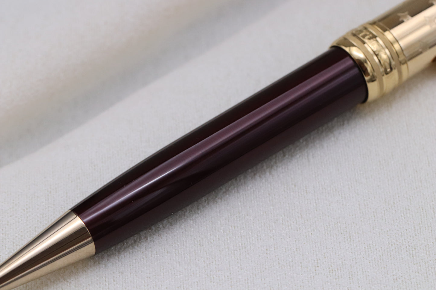 Montblanc Meisterstuck Classique Le Petit Prince Planet Doue Ballpoint Pen