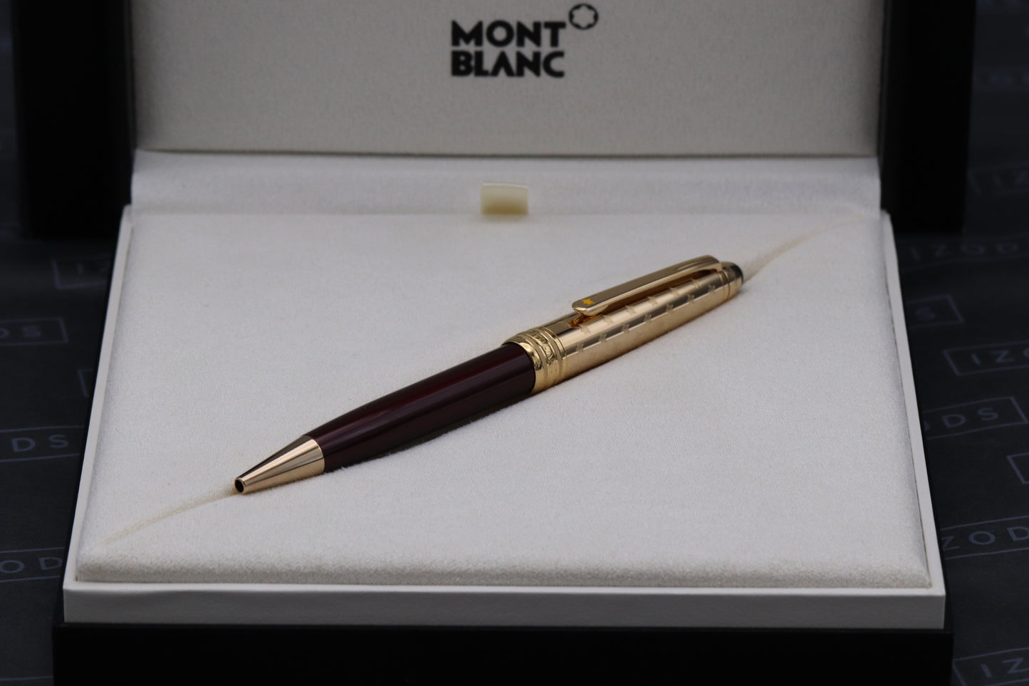 Montblanc Meisterstuck Classique Le Petit Prince Planet Doue Ballpoint Pen