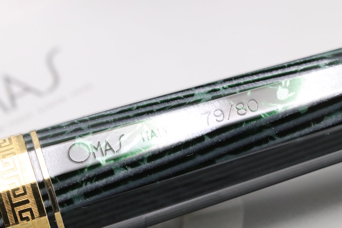 Omas Paragon Arco Verde Celluloid Gold LE80 Fountain Pen - Extra Flessible Nib