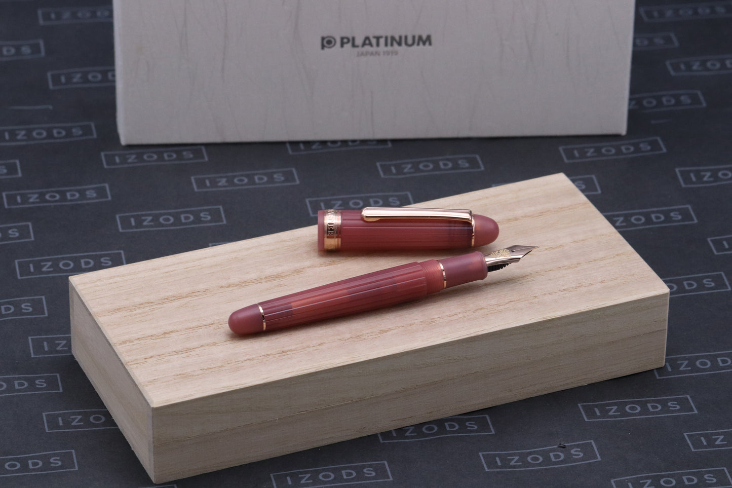 Platinum #3776 Century Nice Wagner Antique Rose 2026 Fountain Pen - UNUSED