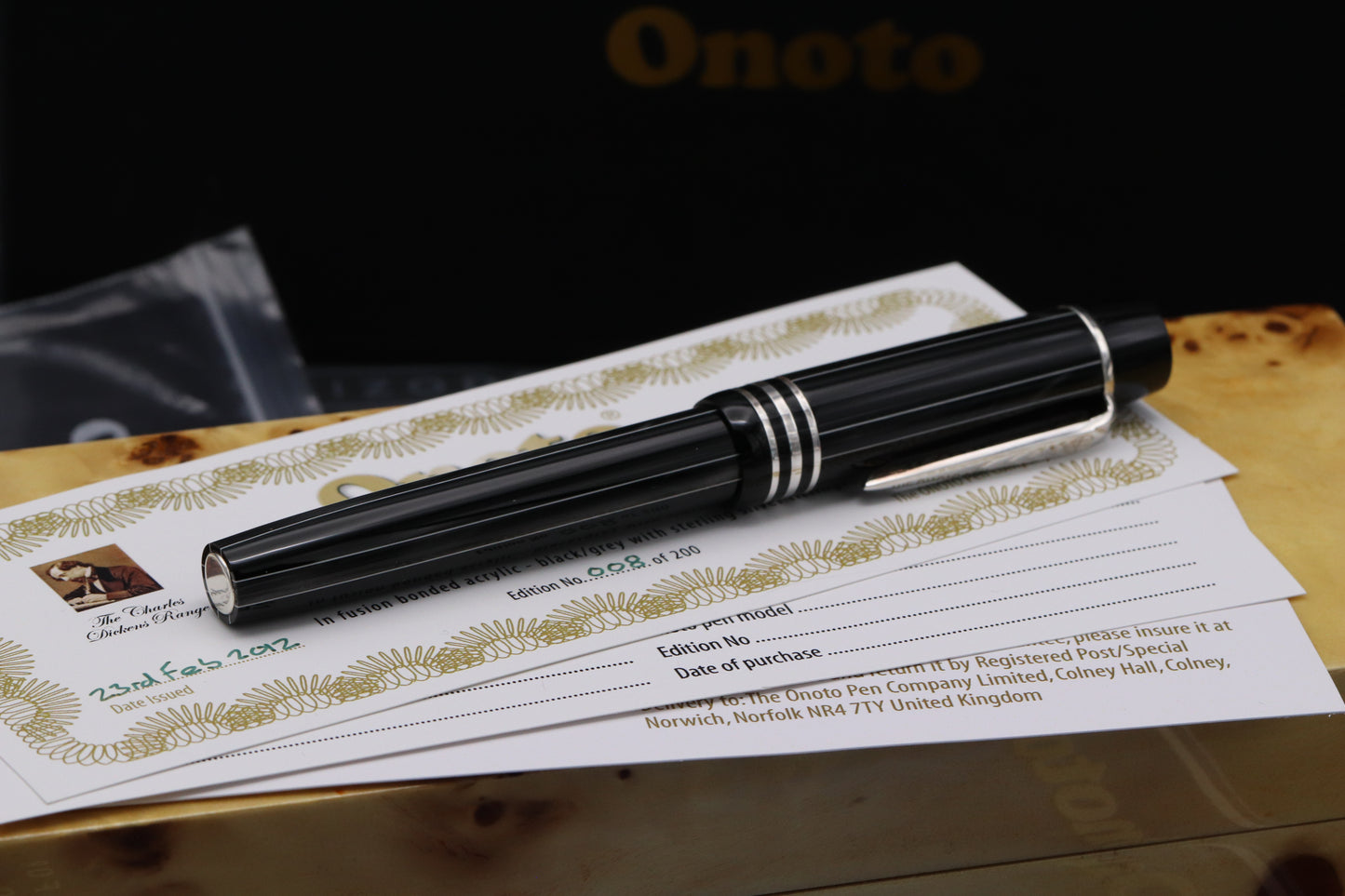 Onoto Magna Charles Dickens Pickwick Limited Edition Fountain Pen