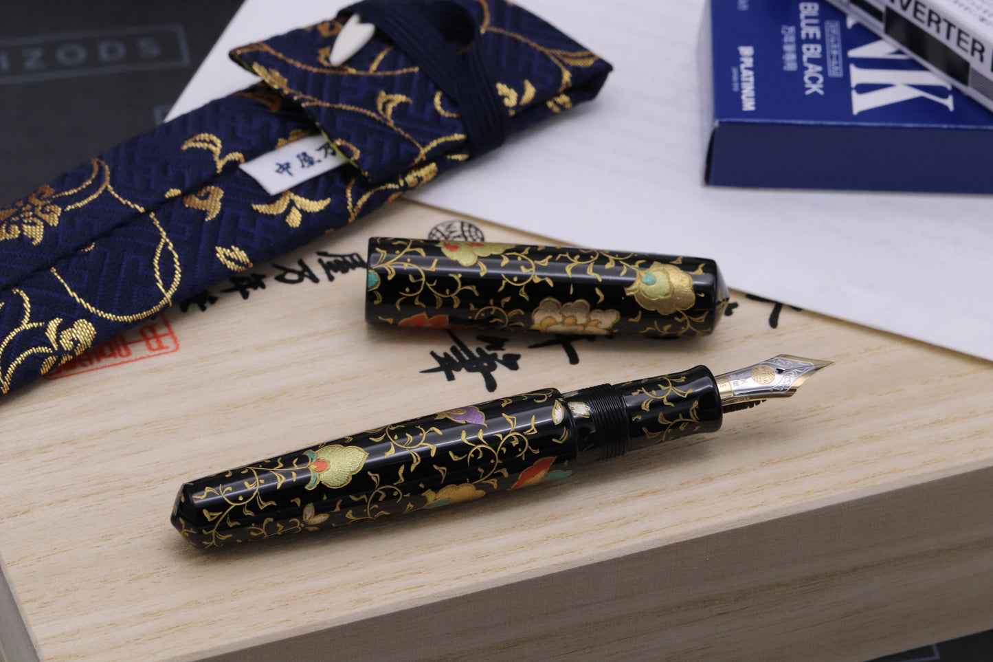 Nakaya Piccolo Cigar Housoge Black Colourful Lines Fountain Pen - UNUSED - Bi-Tone Soft Fine Nib