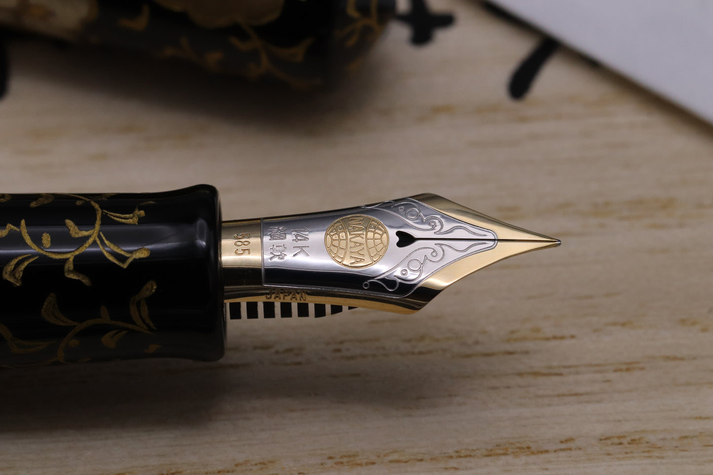 Nakaya Piccolo Cigar Housoge Black Colourful Lines Fountain Pen - UNUSED - Bi-Tone Soft Fine Nib