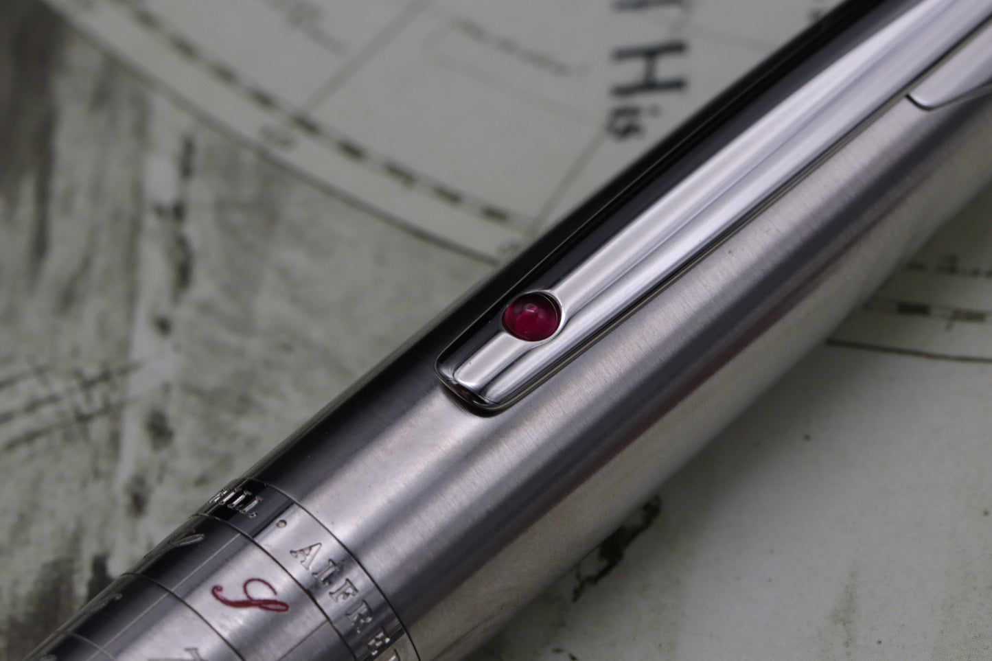 Dunhill AD2000 Longitude Limited Edition Fountain Pen - UNUSED