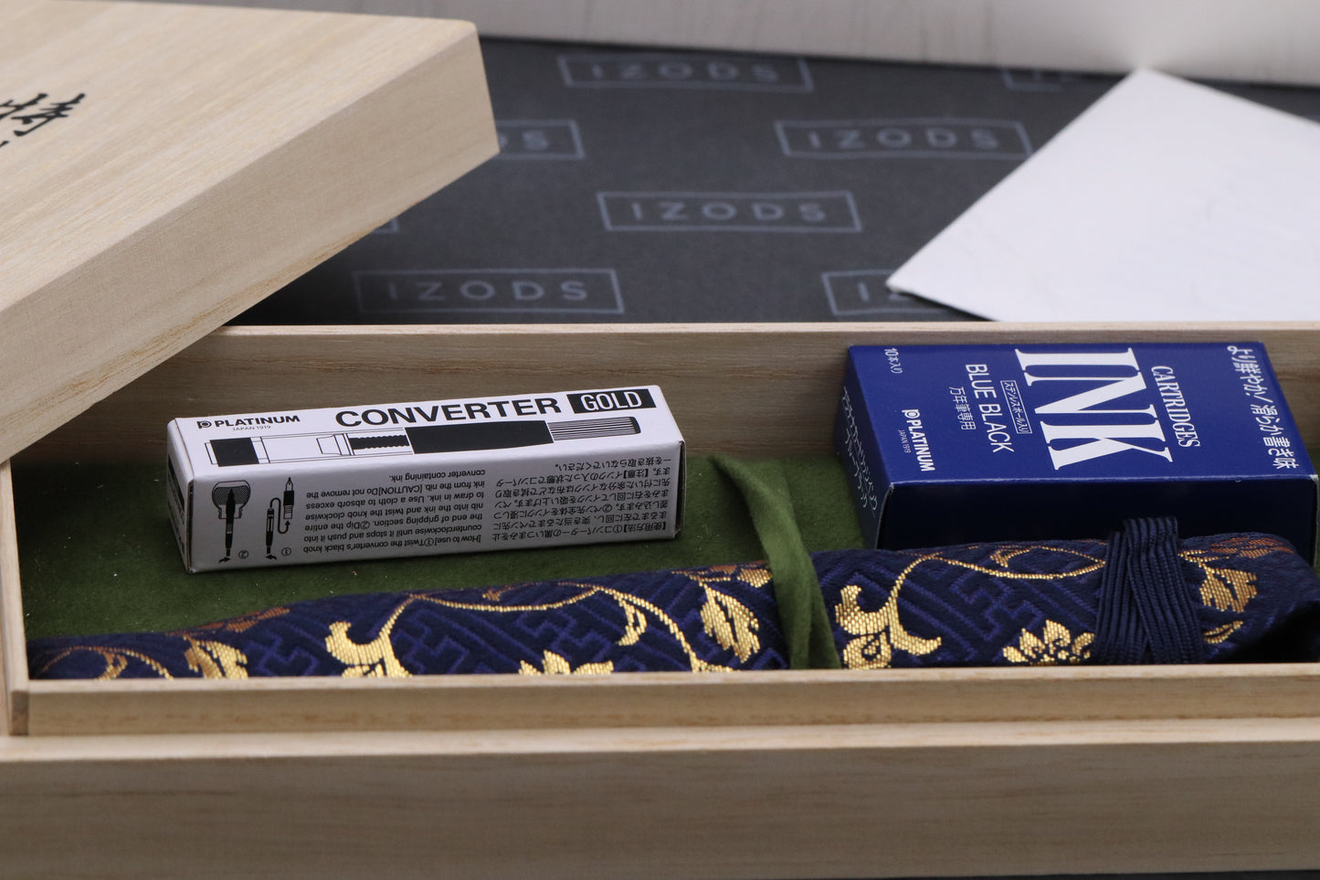 Nakaya Piccolo Cigar Housoge Black Colourful Lines Fountain Pen - UNUSED - Bi-Tone Soft Fine Nib