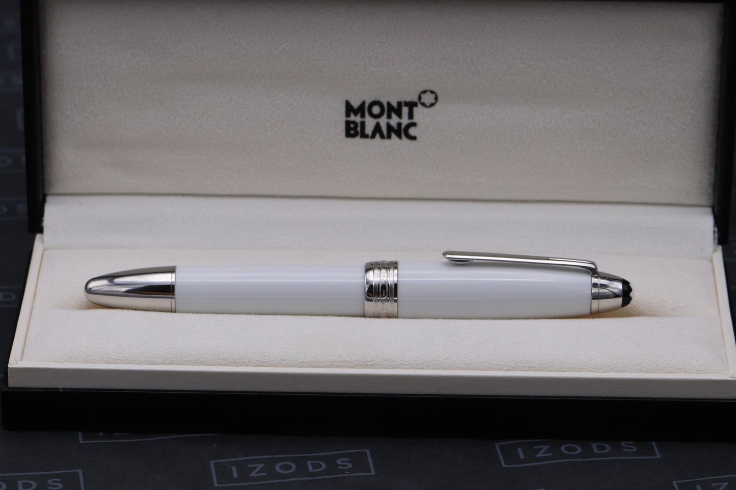 Montblanc Masters for Meisterstuck LeGrand Meissen White Porcelain Fountain Pen