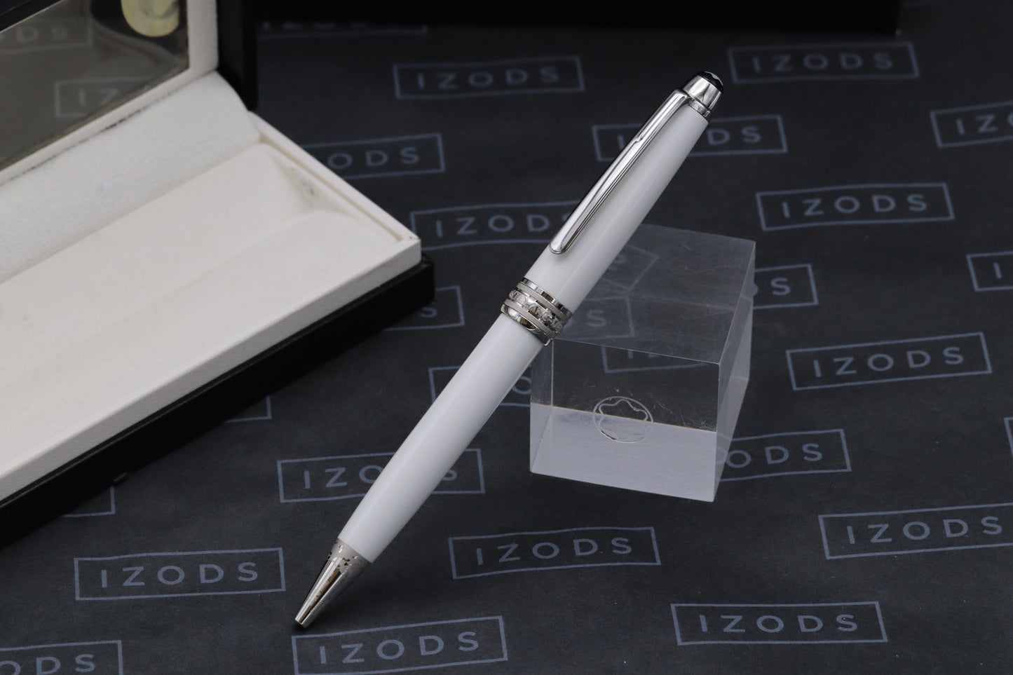Montblanc Meisterstuck Classique Tribute Solitaire Ballpoint Pen