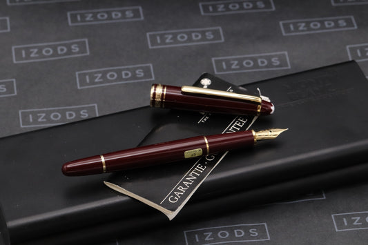 Montblanc Meisterstuck 144 Classique Bordeaux Fountain Pen - Monotone EF Nib