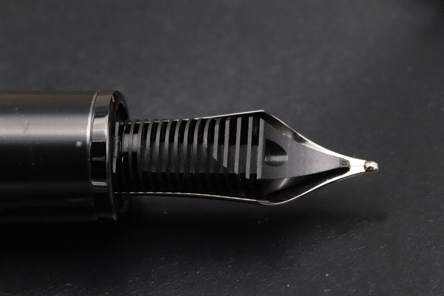 Montblanc Meisterstuck 146 LeGrand Solitaire Gold Leaf Fountain Pen - UNUSED