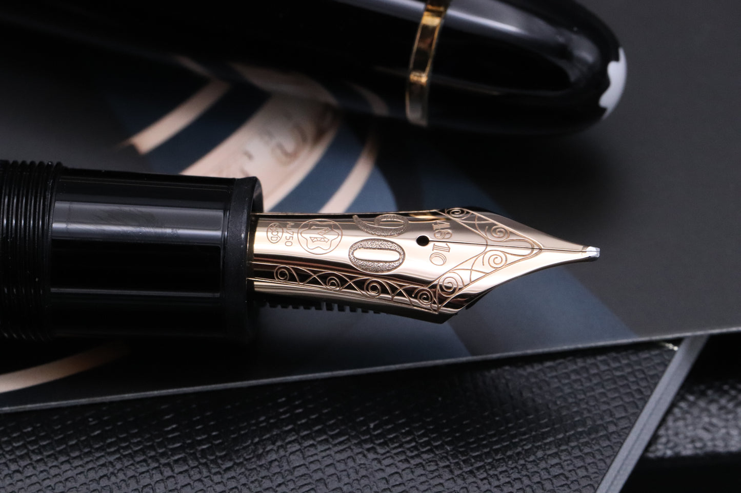 Montblanc Meisterstuck 149 90 Years Fountain Pen - Broad Nib - NEVER INKED
