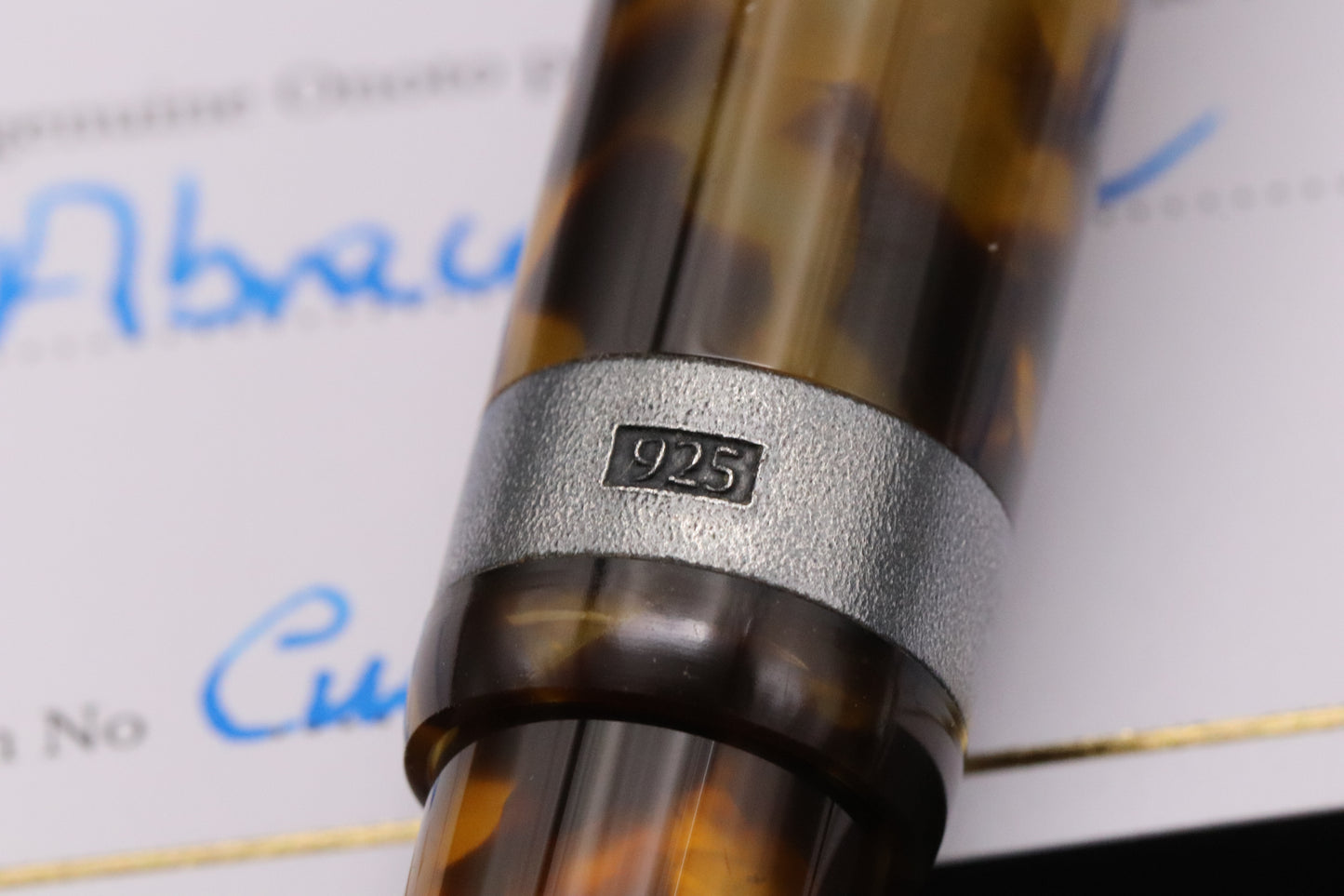 Onoto Magna Tortoiseshell Abracadabra Custom Fountain Pen - EF #8 Ti Nib