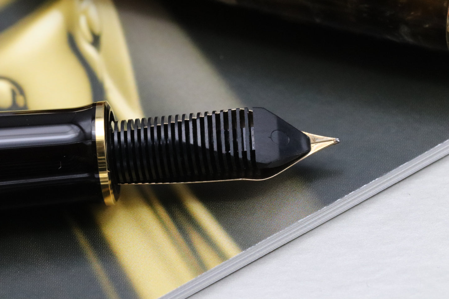 Pelikan Souveran M1000 Renaissance Brown Fountain Pen - EF Nib