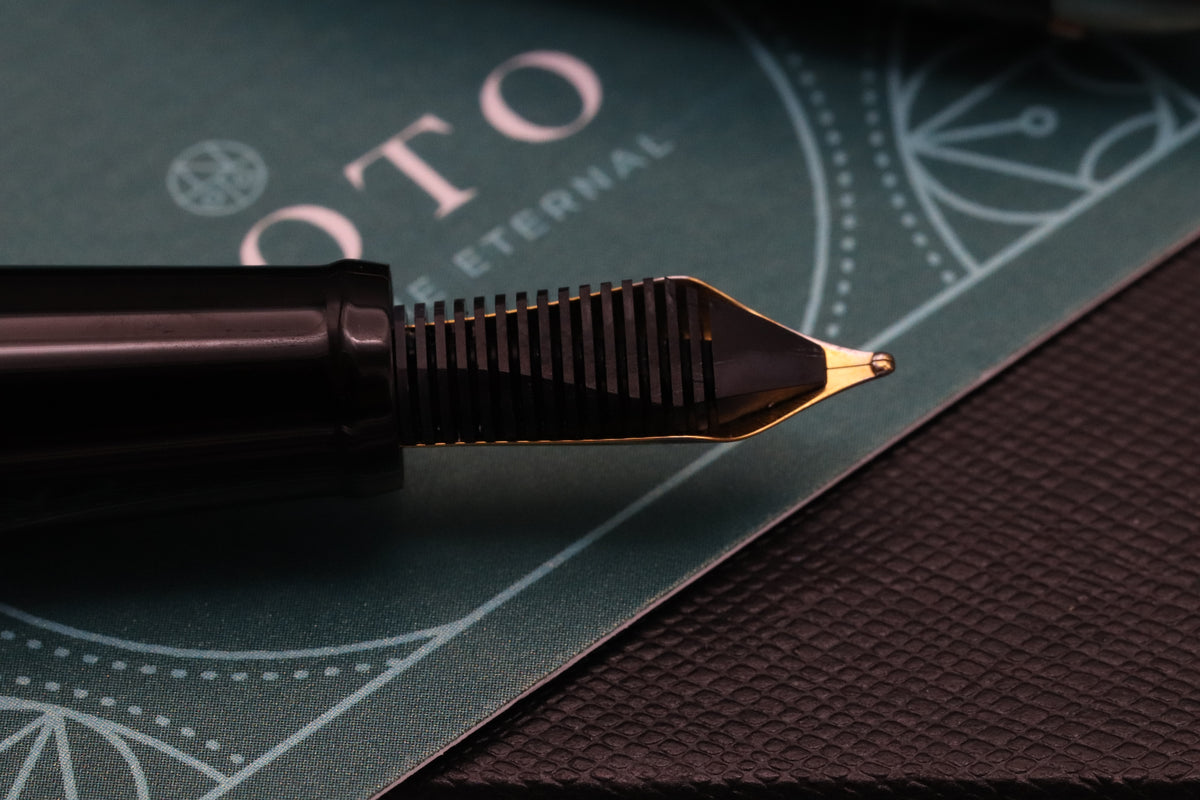 Onoto Aviator Stealth Black Fountain Pen