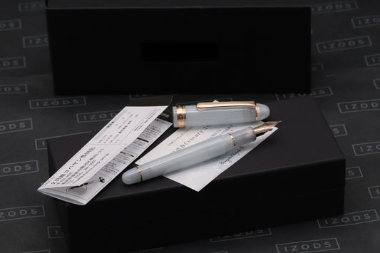 Platinum #3776 Century Bungukan Kobayashi Suruga Bay Spring 2025 Fountain Pen