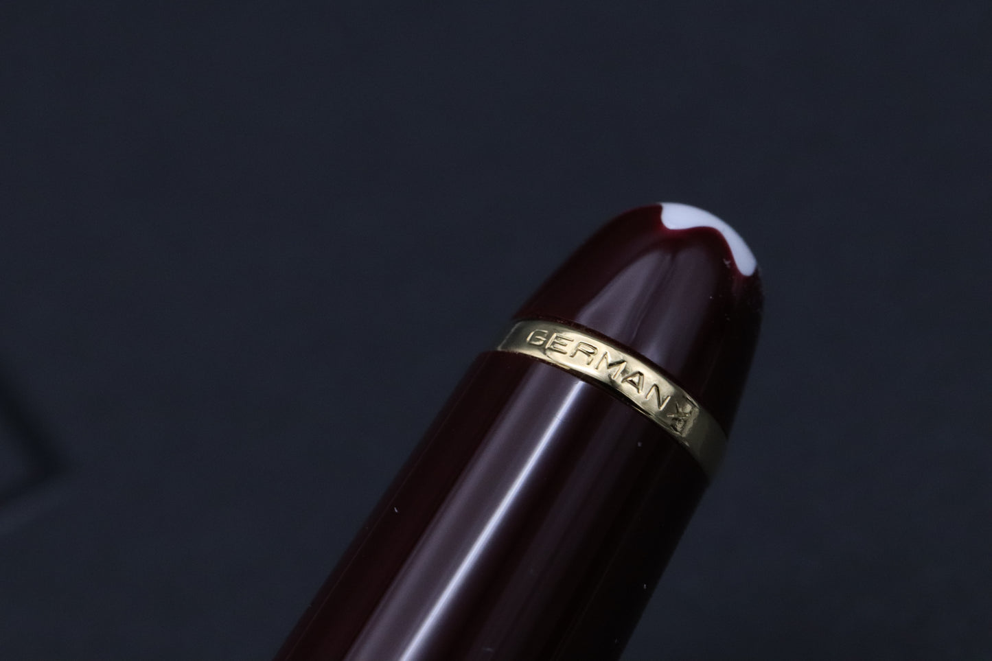 Montblanc Meisterstuck 164 Classique Bordeaux Ballpoint Pen - UNUSED