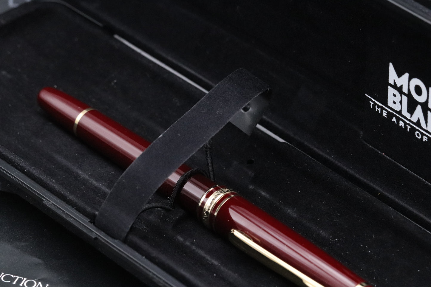 Montblanc Meisterstuck 144 Classique Bordeaux (Black Section) Fountain Pen - EF Nib