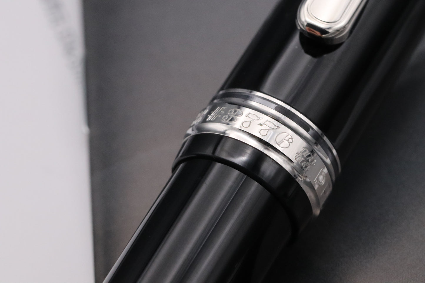 Platinum 3776 Black Diamond Fountain Pen
