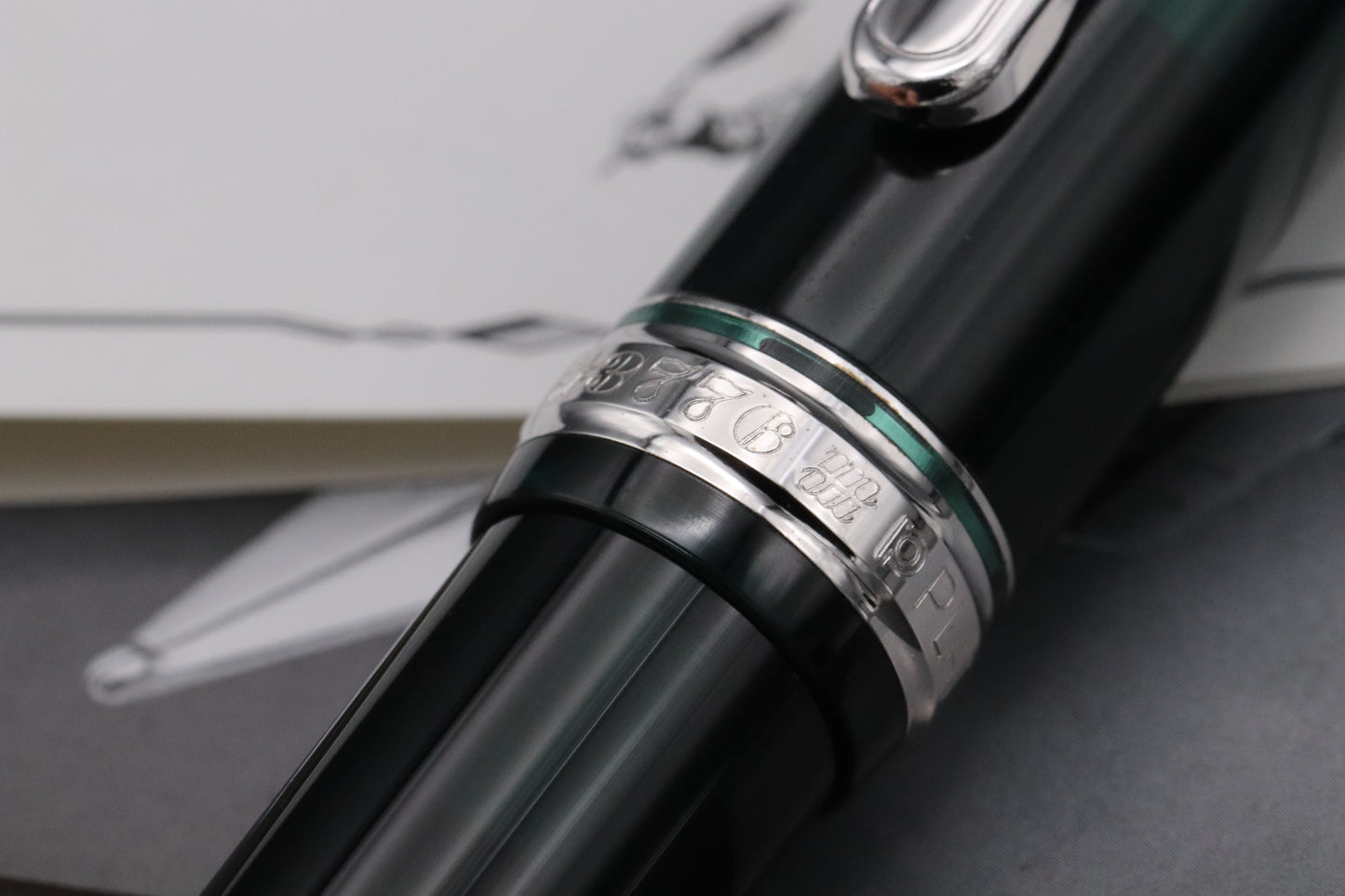 Platinum 3776 Laurel Green Fountain Pen - EF Nib