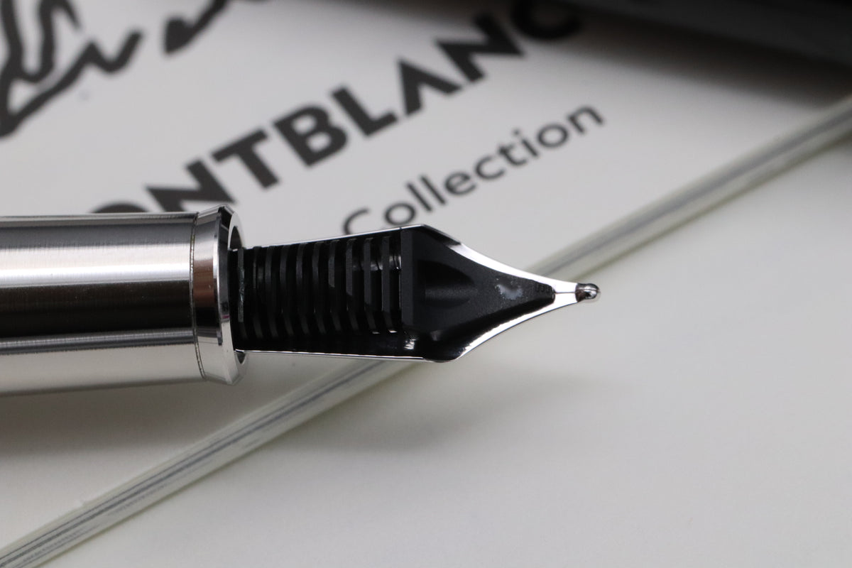 Montblanc Heritage Rouge et Noir Baby Black Resin Fountain Pen - DIPPED
