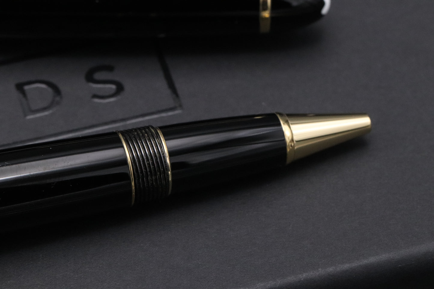 Montblanc Meisterstuck 162 LeGrand Gold Coated Rollerball Pen