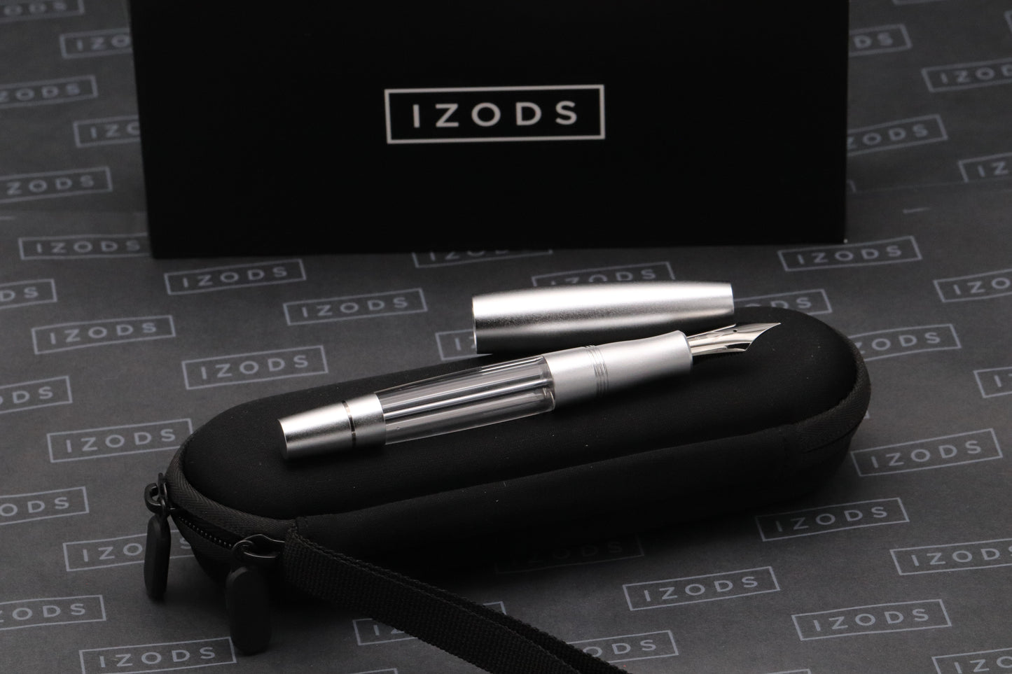 Gravitas Monster Aluminium Fountain Pen - UNUSED - #8 EF Nib