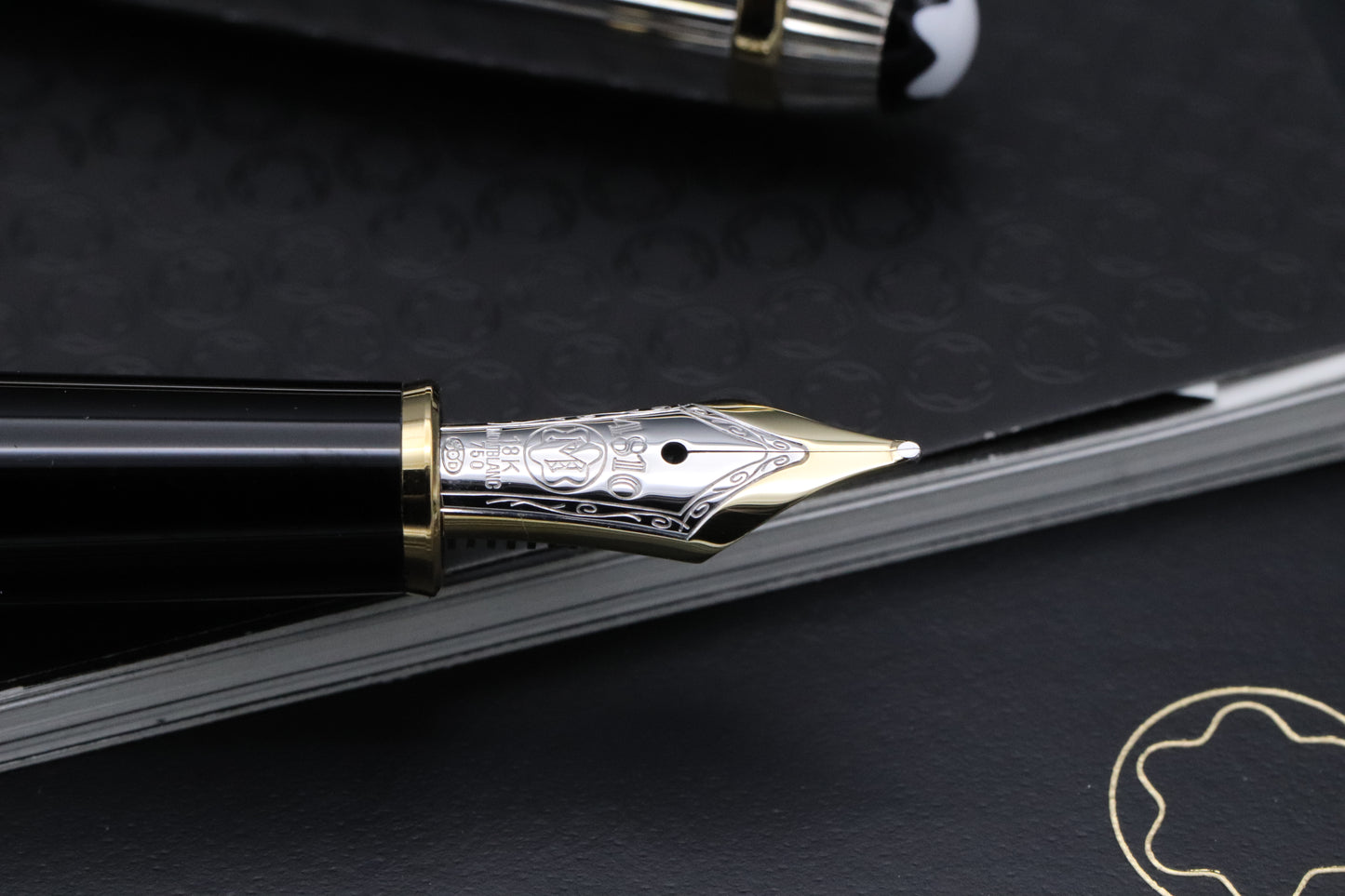 Montblanc Meisterstuck 144 Classique AG925 Pinstripe Doue Fountain Pen - UNUSED