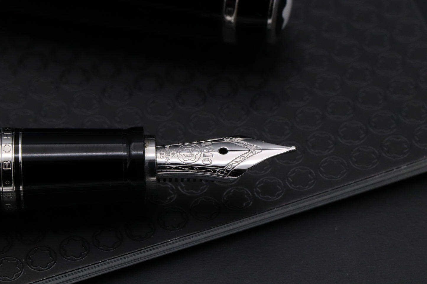 Montblanc Boheme Bleu Fixed Nib Fountain Pen - Fine Nib