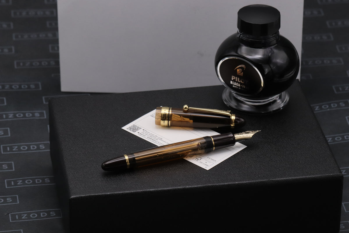 Pilot Custom 823 Amber Fountain Pen