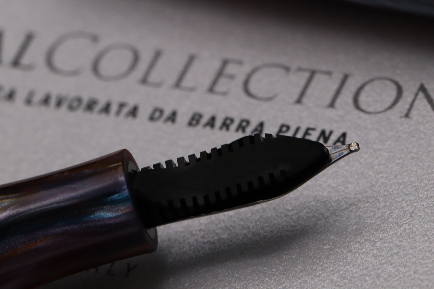 Leonardo Supernova Primary Manipulation 4 LE Fountain Pen - 14k Stub Nib