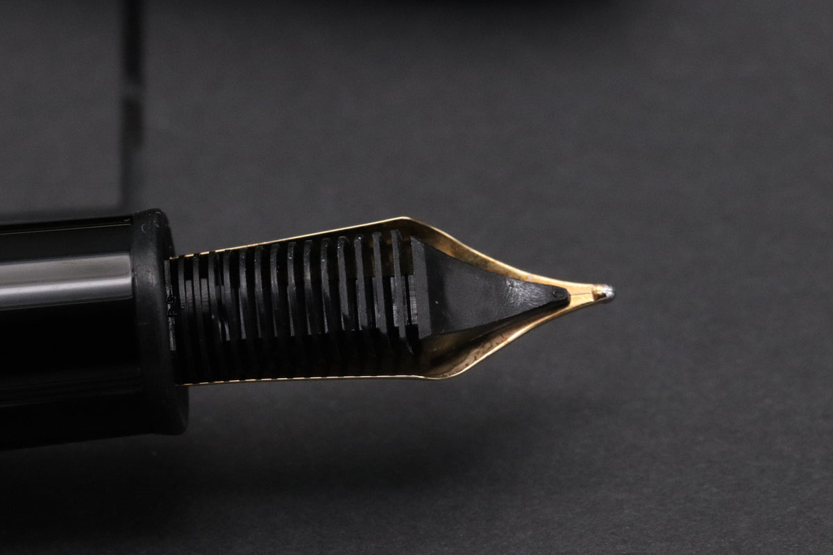 Montblanc Meisterstuck 146 LeGrand Gold Coated Fountain Pen