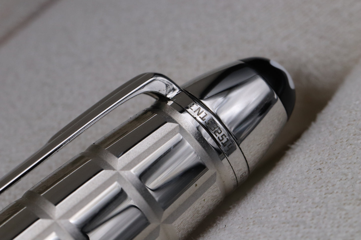 Montblanc Meisterstuck 146 LeGrand Platinum Facet Fountain Pen