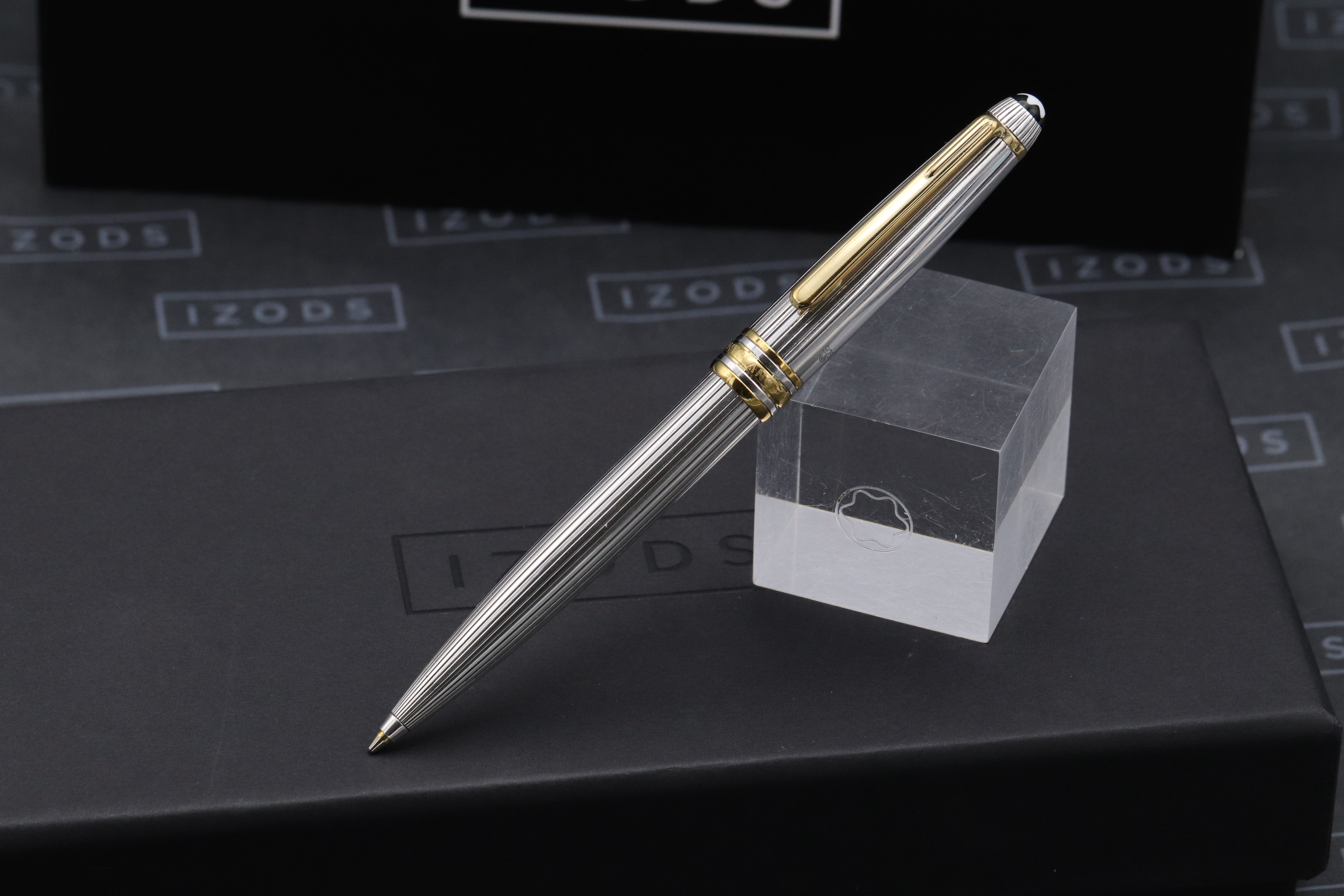 Montblanc Meisterstuck 165 Classique AG925 Pinstripe Solitaire