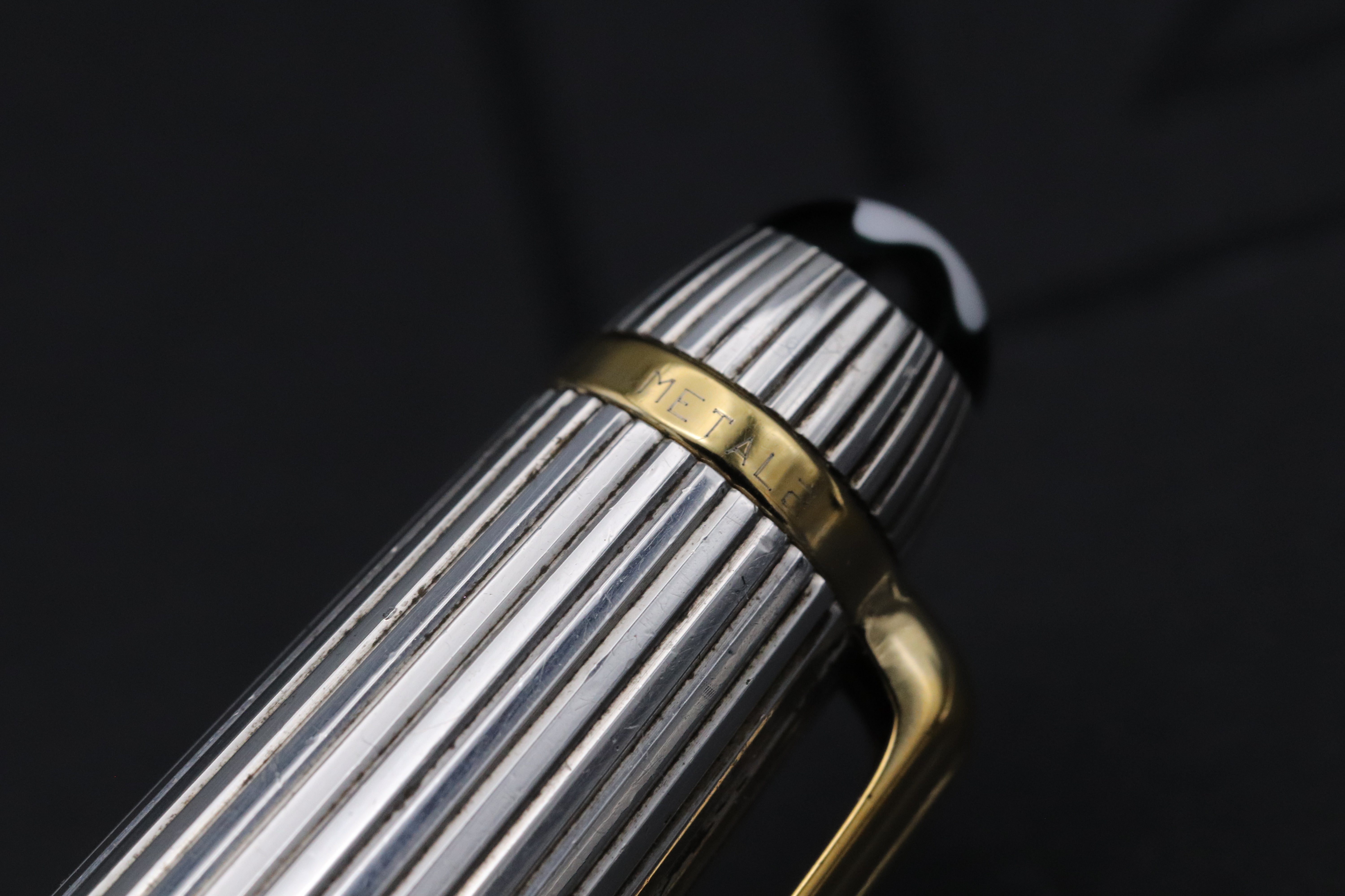 Montblanc Meisterstuck 165 Classique AG925 Pinstripe Solitaire