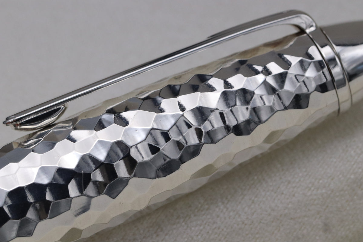 Montblanc Meisterstuck 162 LeGrand Martele Silver Rollerball Pen