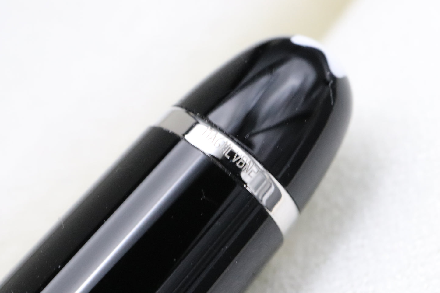 Montblanc Meisterstuck 145 Classique Platinum Coated Fountain Pen