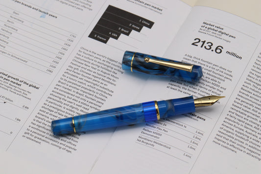 Delta Dune Oasis Gold Trim Fountain Pen