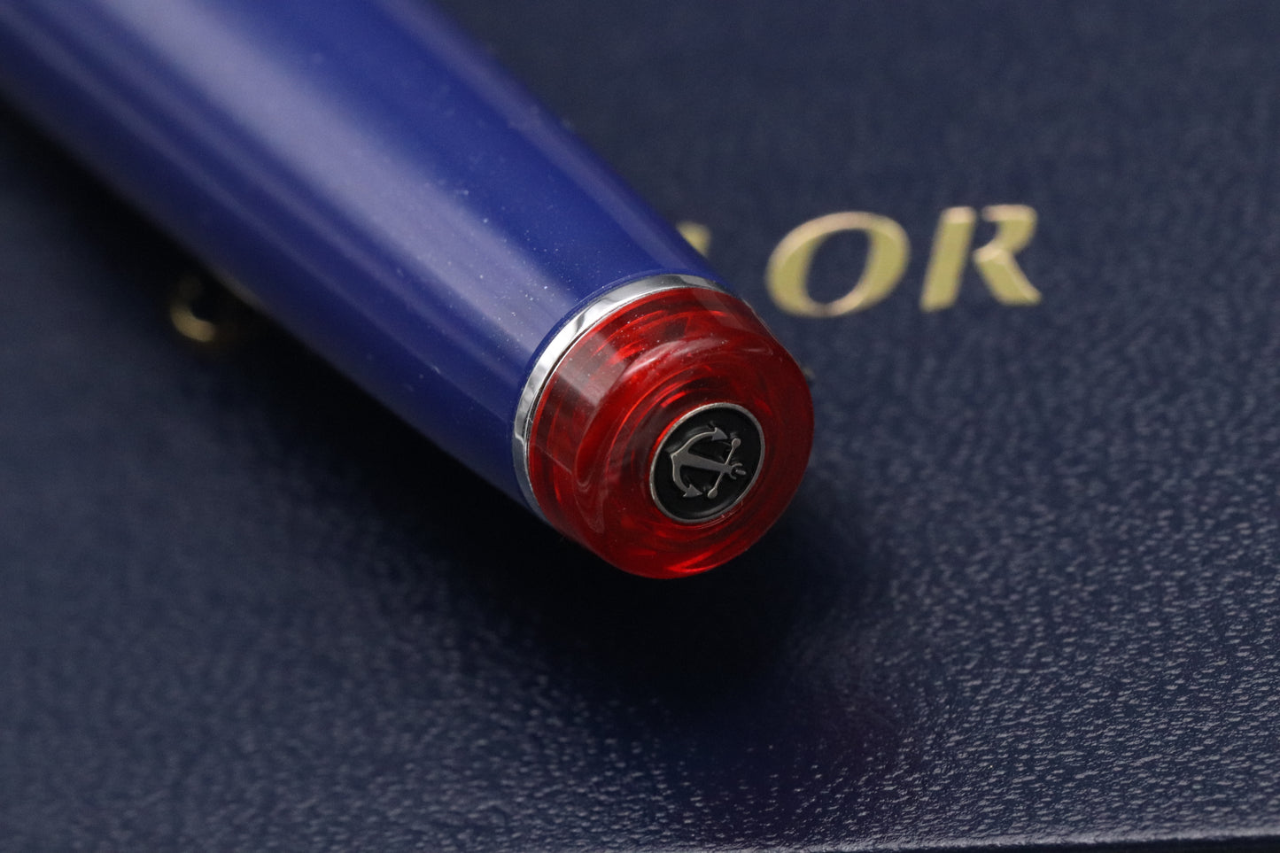 Sailor Professional Gear Sunset Over The Ocean Fountain Pen