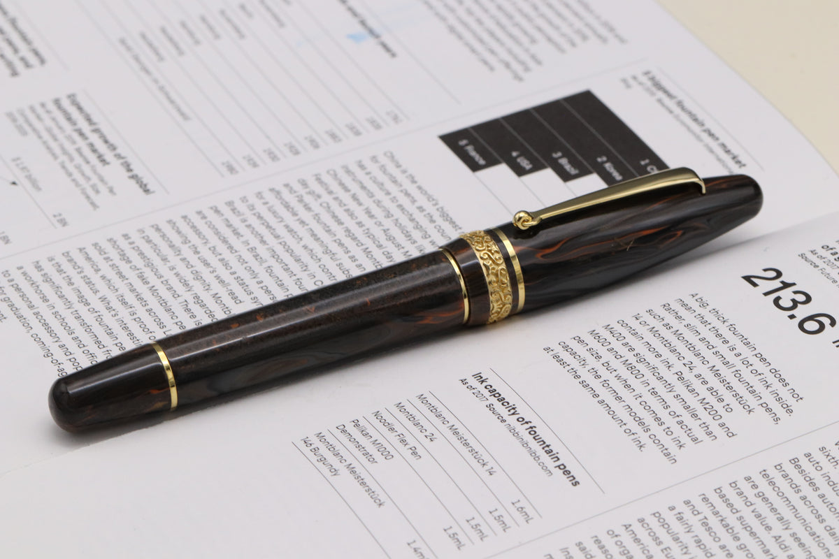 Maiora Ultra Ogiva Golden Age 2.0 Earth Gold Trim Fountain Pen