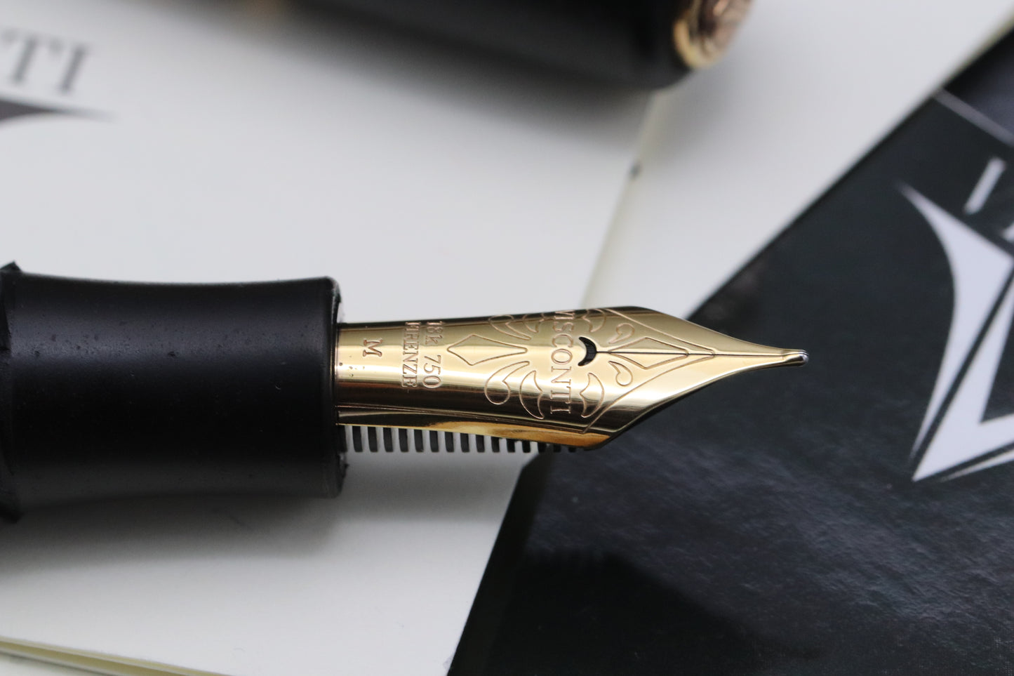Visconti Homo Sapiens Bronze Age Crystal Dream Fountain Pen - 18k Medium Nib